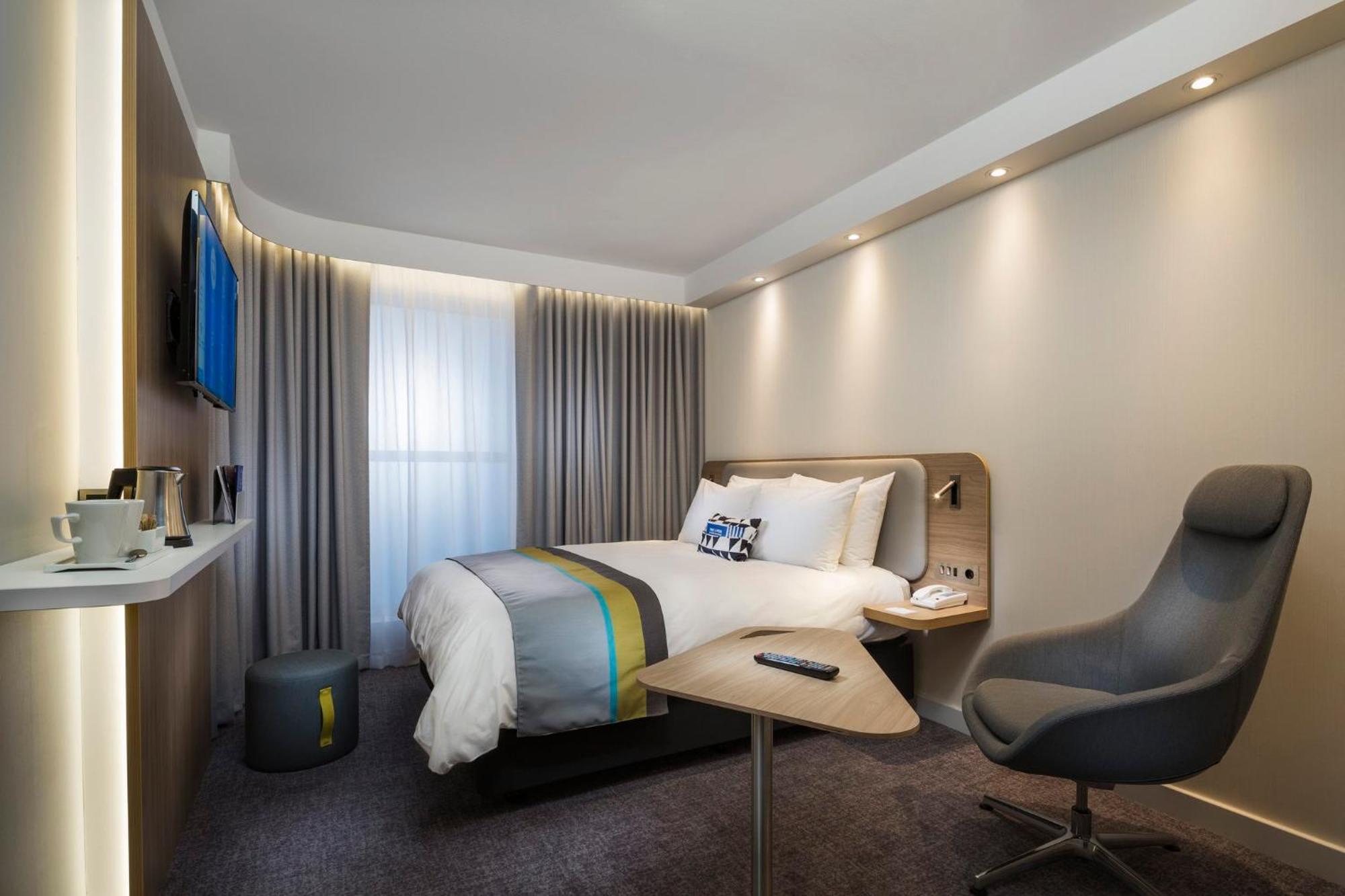 Holiday Inn Express Ajaccio By Ihg ภายนอก รูปภาพ