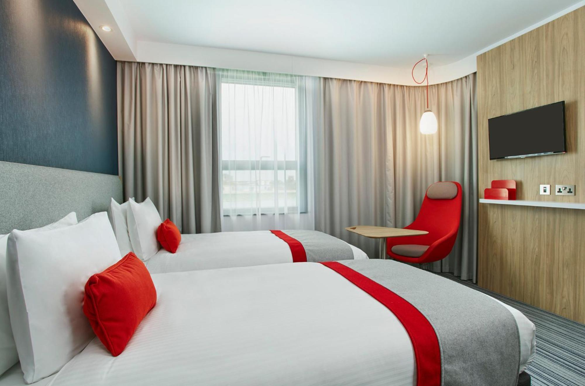 Holiday Inn Express Ajaccio By Ihg ภายนอก รูปภาพ