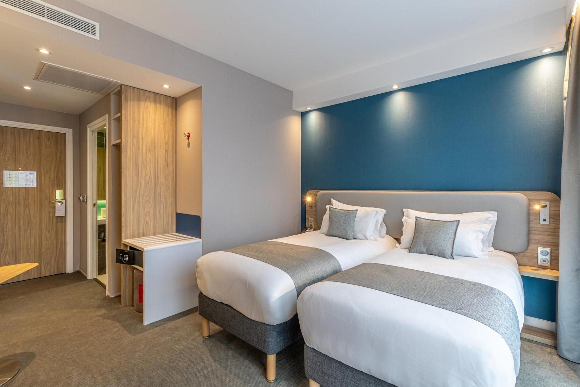 Holiday Inn Express Ajaccio By Ihg ภายนอก รูปภาพ