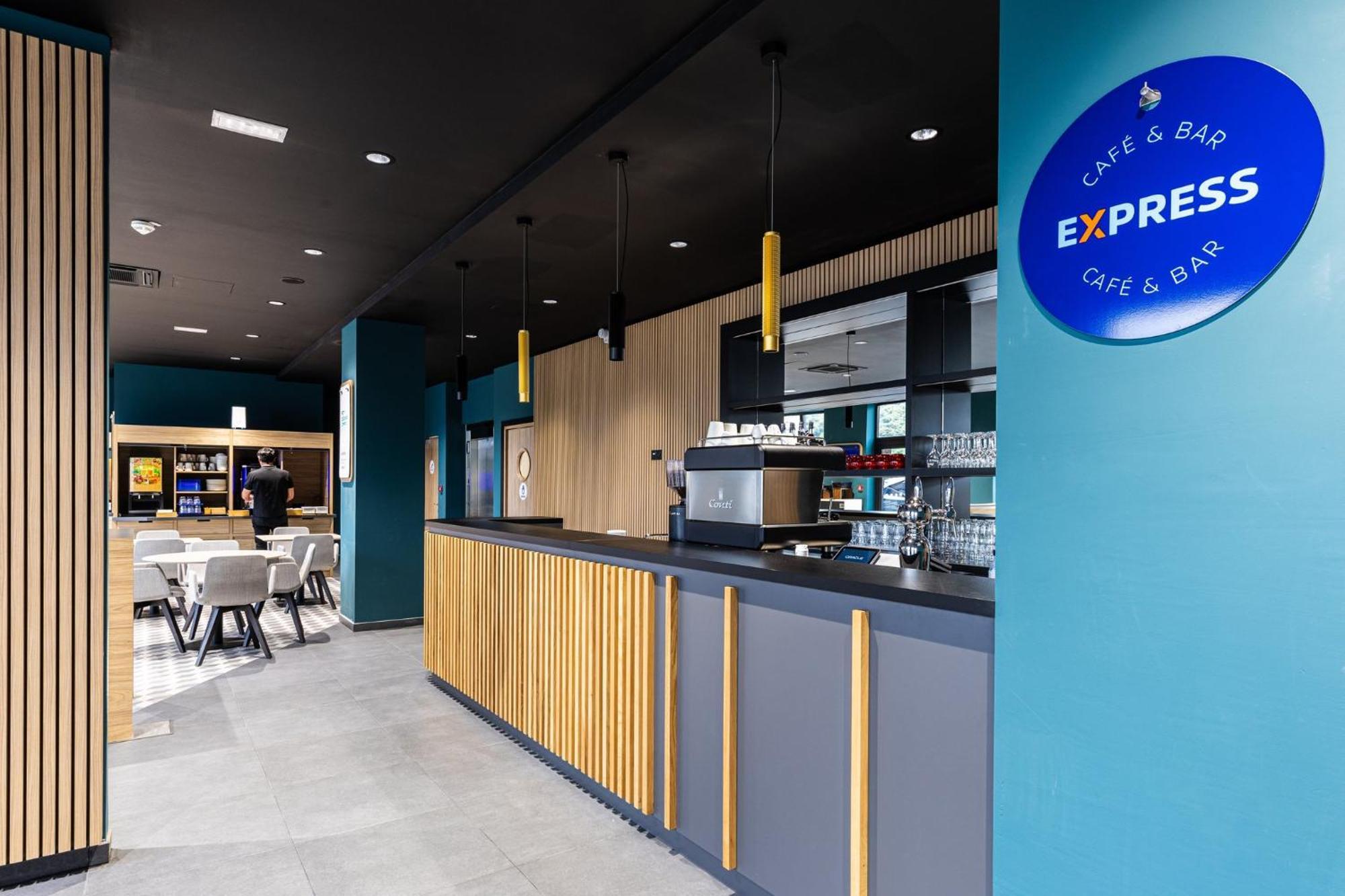 Holiday Inn Express Ajaccio By Ihg ภายนอก รูปภาพ