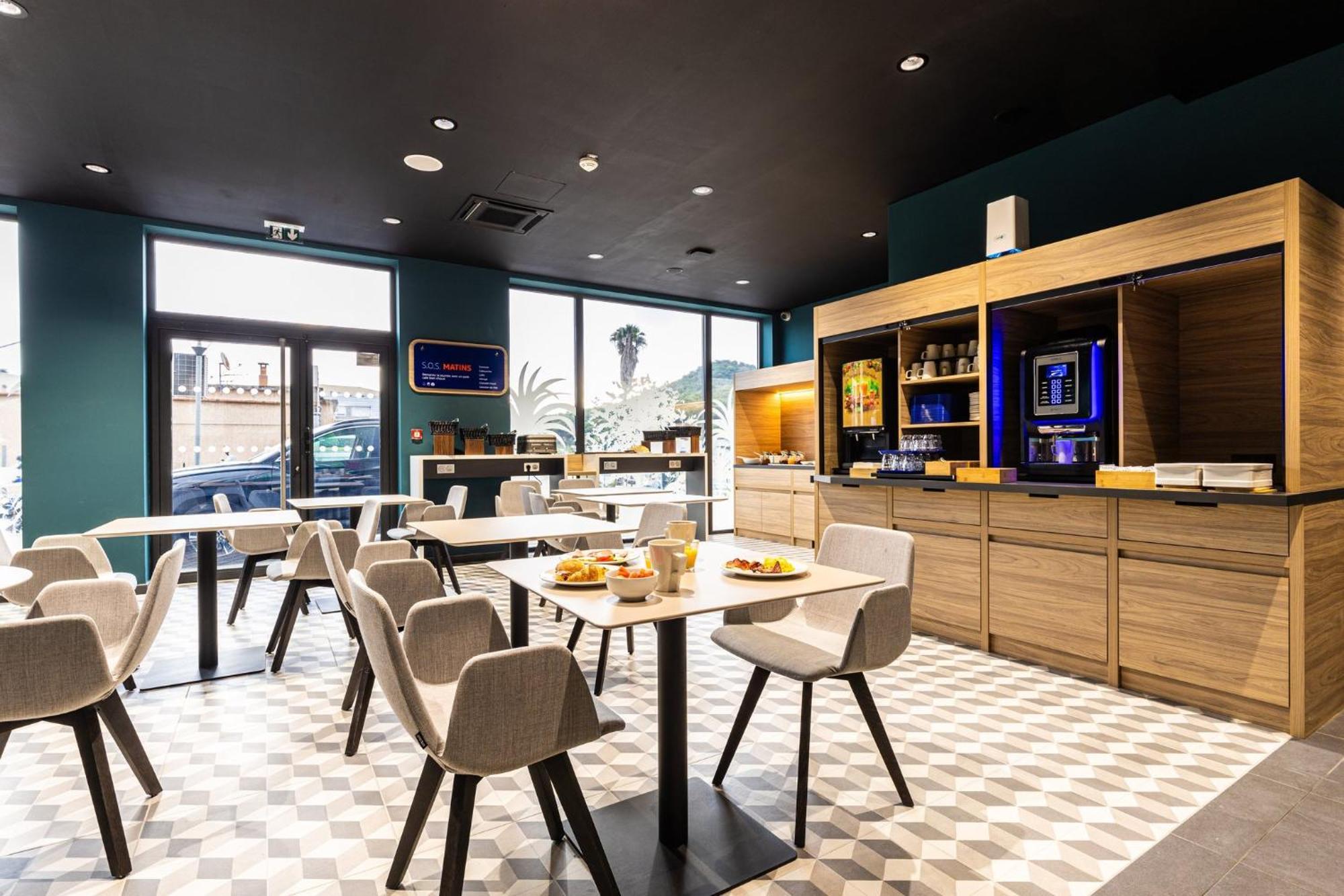 Holiday Inn Express Ajaccio By Ihg ภายนอก รูปภาพ