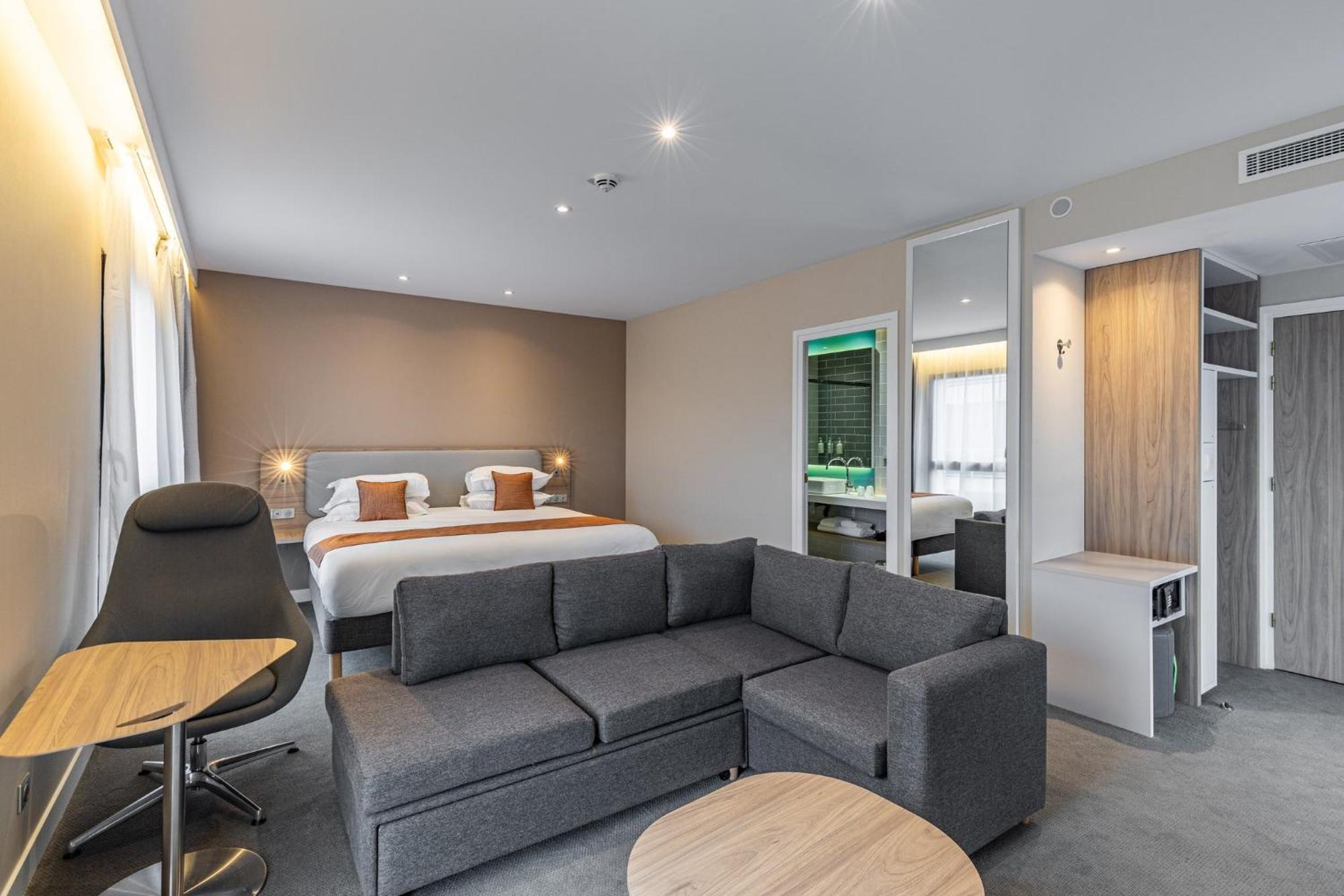 Holiday Inn Express Ajaccio By Ihg ภายนอก รูปภาพ